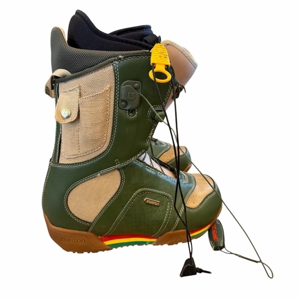Burton Ruler Snowboard Boots in Green and Cream - Picture 3 of 10